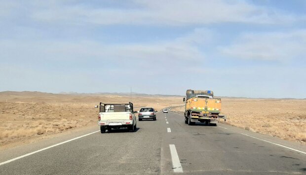 تردد خودروهای سنگین ۱۲ و ۱۳ فروردین در سیستان وبلوچستان ممنوع است