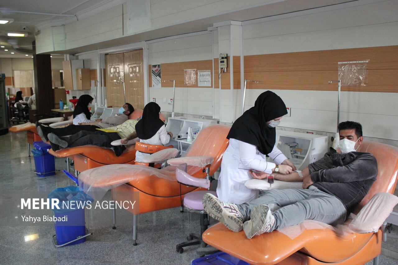 اهدای خون بیش از ۴۰۰۰ نفر طی اردیبهشت ماه در کرمانشاه