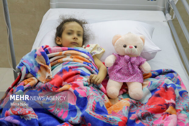 لحظه تحویل سال در بیمارستان کودکان تبریز