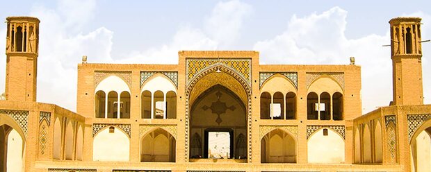 Kashan; historical city of carpets and pottery