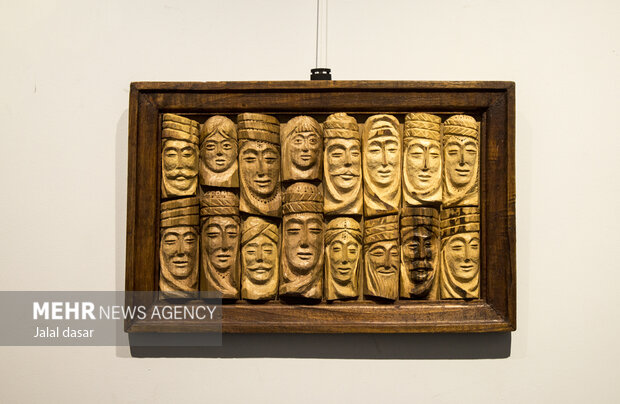 برپایی نمایشگاه آثار چوبی استاد نیک منش در سنندج