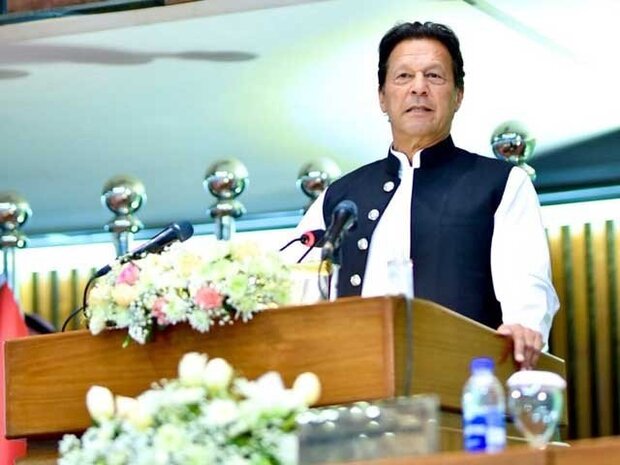 مسلمانوں کی تاریخ کا سب سے بڑا سانحہ کربلا میں ہوا، عمران خان