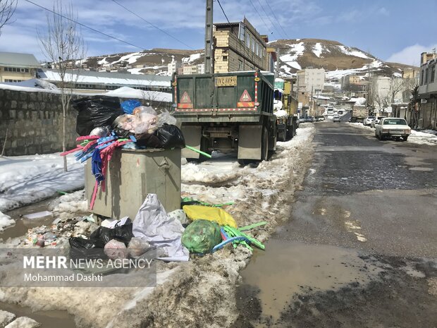 بحران برف و کمبود امکانات در شهرستان گرمی