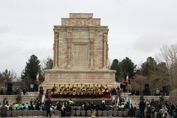 احتفال بعيد النيروز في مقبرة حكيم أبو القاسم الفردوسي