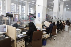 شعب منتخب بانک صادرات ایران امروز جمعه، ۵ فروردین دائرند