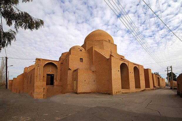 مسجدی تاریخی که کاندیدای ثبت جهانی است/جریان حیات در قنات مون