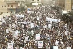 Yemeni people stage massive demonstration in Saada prov.