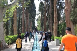 بیش از ۳۲هزار گردشگر داخلی و خارجی از باغ فین کاشان بازدید کردند