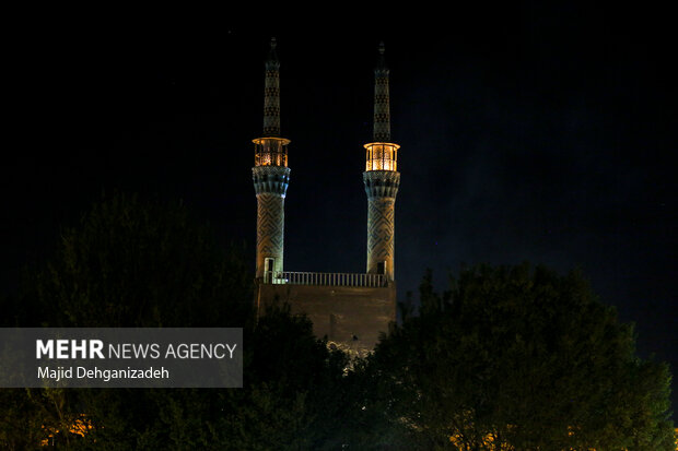 Historic sites in Yazd go dark to mark Earth Hour