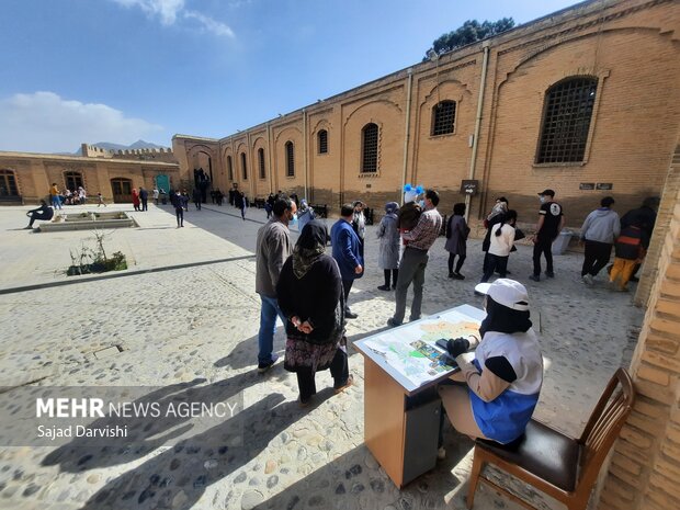 Shapur Khast (Falakol Aflak) Castle in Khorramabad