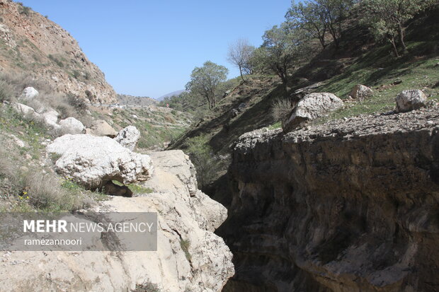 Raziyaneh Valley in Ilam