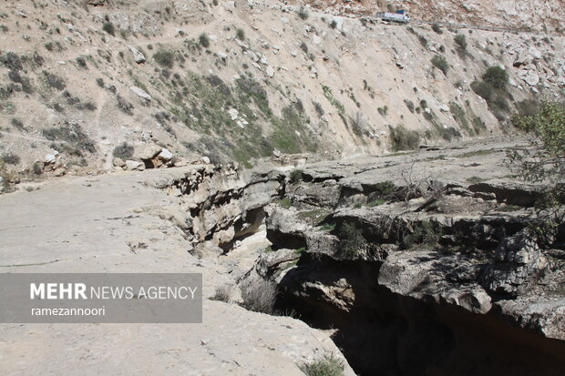 Raziyaneh Valley in Ilam