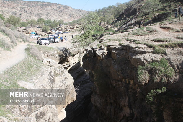 Raziyaneh Valley in Ilam