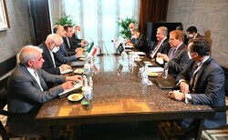 إيران وباكستان تشاوران بشأن الاتفاق النووي