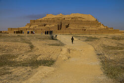 Ziggurat of Choga Zanbil magnificent ruins