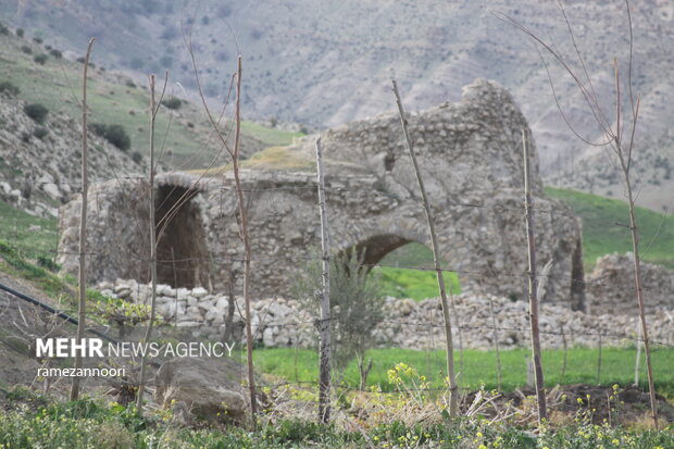 Siagol fire temple in Eyvan County