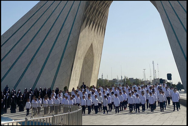 برج آزادی میزبان تولید اولین نماهنگ قرن در ایران شد