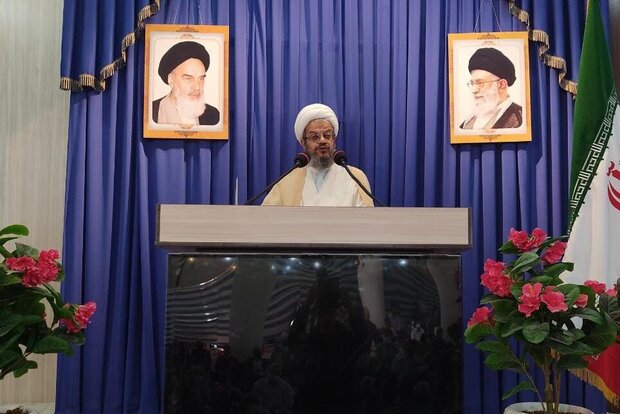 دشمن به دنبال برهم زدن امنیت داخلی/ ایران کشوری امن است