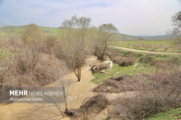 عملیات جستجوی دو کودک غرق شده در گرمی