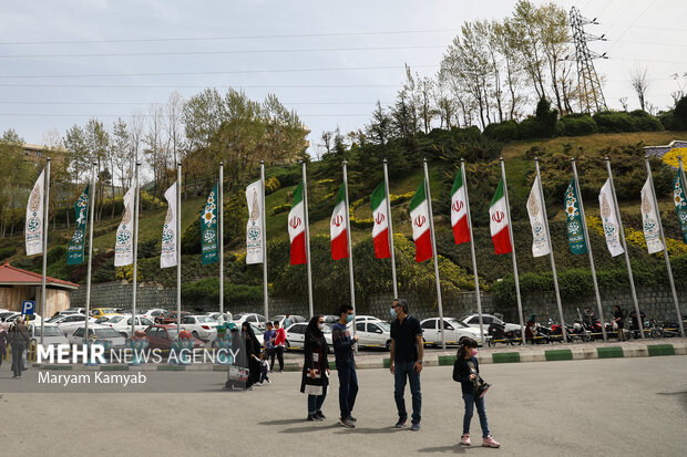 مردم تهران روز طبیعت را در بوستان نهج البلاغه تهران گذراندند