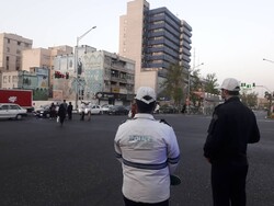 شروع ترافیک صبحگاهی معابر پایتخت/ حضور تیم‌های پلیس به منظور روان‌سازی ترافیک