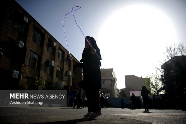 Reopening of Iranian schools after 2 years