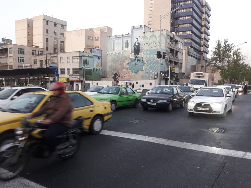 پویش پیشگیری از حوادث ترافیکی در شیراز راه اندازی شد
