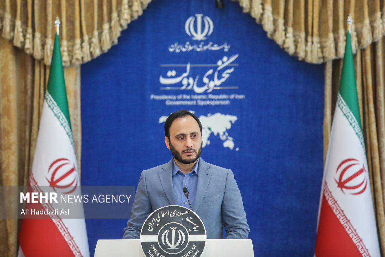 ایرانی حکومت کے ترجمان کی ذرائع ابلاغ کے نمائندوں سے گفتگو
