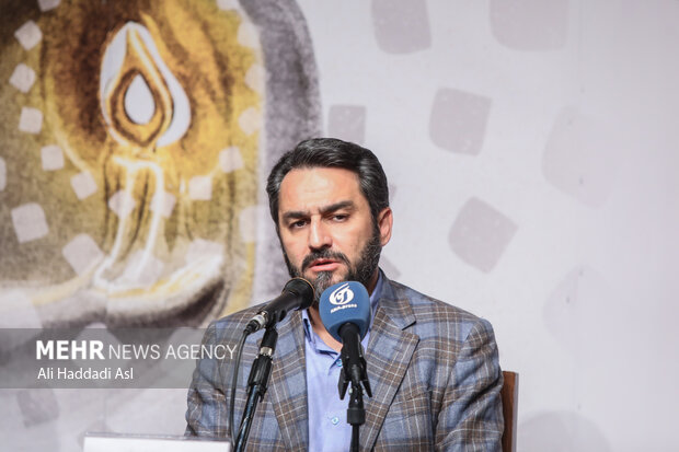 وزارت ارشاد در تامین کاغذ غافلگیر شده است