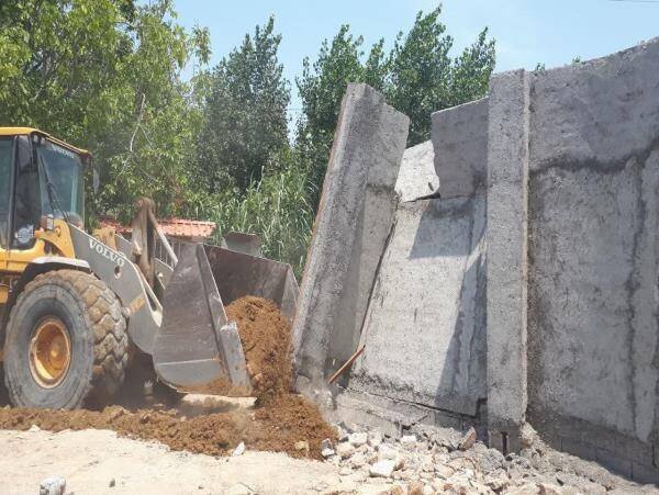  ۲۵ مورد ساخت وساز غیرمجاز در مزارع بابلسر قلع وقمع شد
