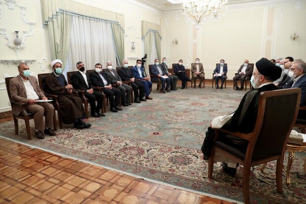 مسائل استان بوشهر در دیدار با رئیس جمهور پیگیری شد