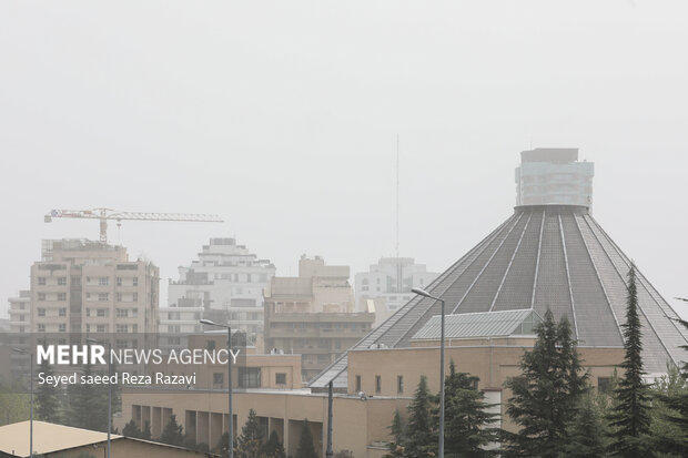 Tehran air pollution from sand storm