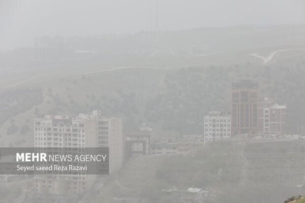 Tehran air pollution from sand storm