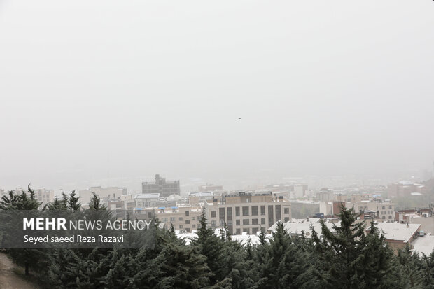 Tehran air pollution from sand storm