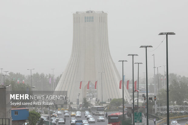 Tehran air pollution from sand storm