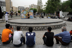 جشنواره ملی تئاتر خیابانی رضوی در جنوب کرمان برگزیدگانش را شناخت