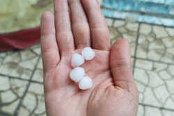 VIDEO: Massive hailstorms in Paveh