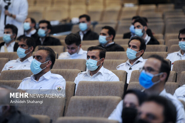 مراسم تقدیر و تکریم خادمان سلامت نوروزی صبح امروز با حضور بهرام عین اللهی وزیر بهداشت کشور برگزار شد