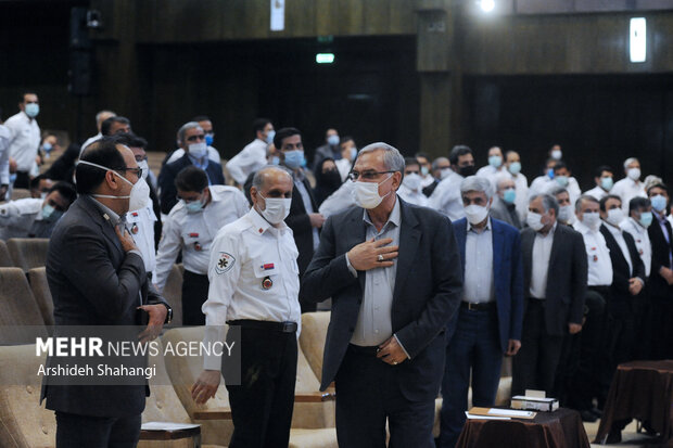 مراسم تقدیر و تکریم خادمان سلامت نوروزی صبح امروز با حضور بهرام عین اللهی وزیر بهداشت کشور برگزار شد