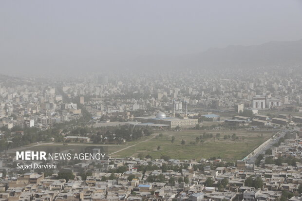 شرایط فعالیت ادارات لرستان با توجه به وقوع گرد و غبار اعلام شد