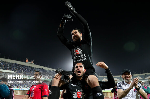 Tehran’s Esteghlal FC vs Nassaji of Mazandaran in Hazfi Cup
