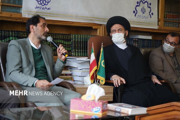 ضرب العجل ۲ ماهه امام جمعه اردبیل برای تعیین تکلیف پروژه تیراژه 