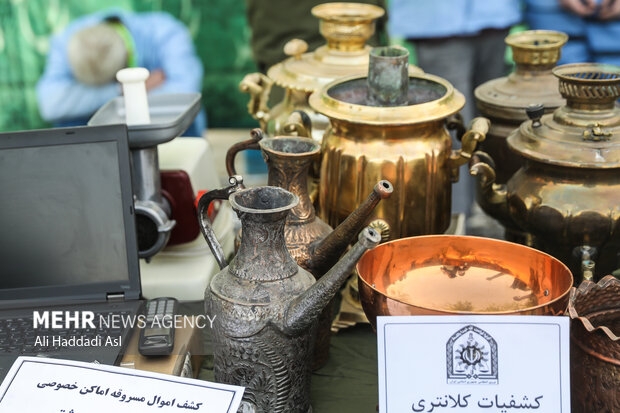 پنجاه و چهارمین طرح رعد صبح روز سه شنبه 23 فروردین ماه در فرمانده نیروی انتظامی تهران بزرگ برگزار شد