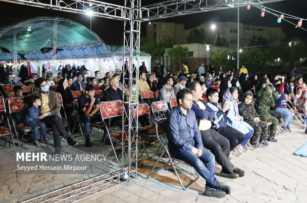 نمایشگاه قرآن و عترت در مشهد