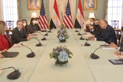وزرای خارجه مصر و آمریکا در واشنگتن با هم دیدار کردند