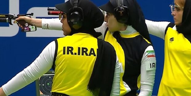 سيدات ايران يحرزن ميدالية ذهبية في بطولة كاس العالم للرماية في البرازيل