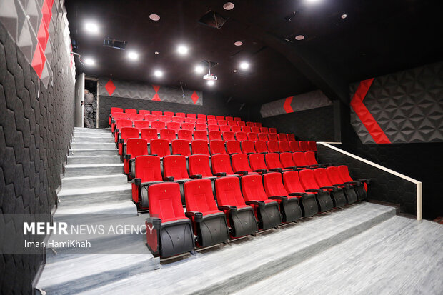 سینماها در چه روزهایی تعطیل هستند؟/ تاثیر ناآرامیها بر فروش
