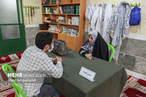 طرح ۳۰ شب ۳۰ سنگر آگاه سازی حقوقی و قضایی در یزد