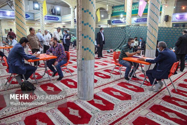 طرح ۳۰ شب ۳۰ سنگر آگاه سازی حقوقی و قضایی در یزد