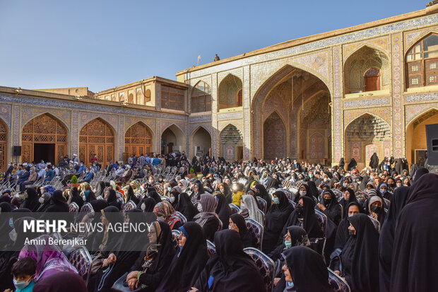 جشن مردمی سالروز ولادت امام حسن مجتبی(ع) کریم اهل بیت، در مسجد نصیر الملک شیراز